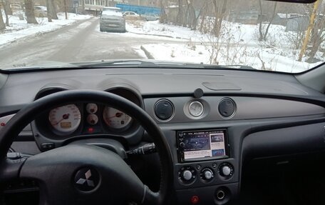 Mitsubishi Outlander III рестайлинг 3, 2005 год, 700 000 рублей, 7 фотография