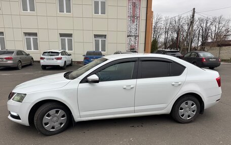 Skoda Octavia, 2018 год, 1 980 000 рублей, 5 фотография