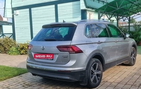 Volkswagen Tiguan II, 2017 год, 2 900 000 рублей, 11 фотография