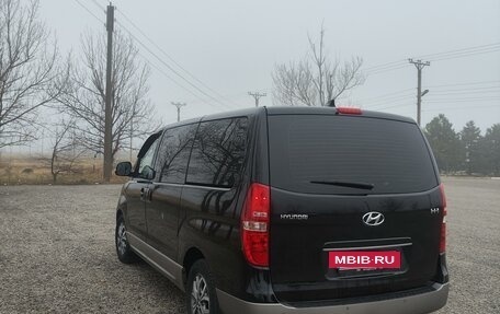 Hyundai H-1 II рестайлинг, 2018 год, 3 570 000 рублей, 10 фотография