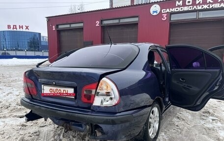 Mitsubishi Carisma I, 2002 год, 250 000 рублей, 7 фотография