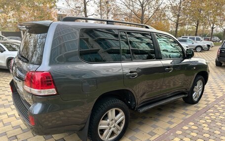 Toyota Land Cruiser 200, 2009 год, 2 850 000 рублей, 8 фотография