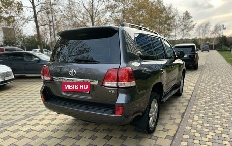 Toyota Land Cruiser 200, 2009 год, 2 850 000 рублей, 4 фотография