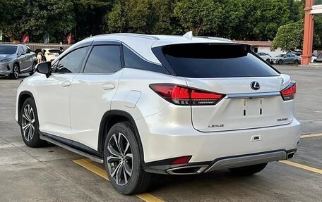 Lexus RX IV рестайлинг, 2021 год, 4 590 000 рублей, 5 фотография