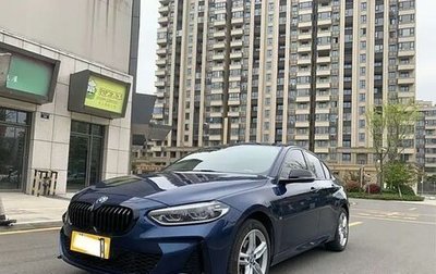 BMW 1 серия, 2020 год, 2 100 000 рублей, 1 фотография