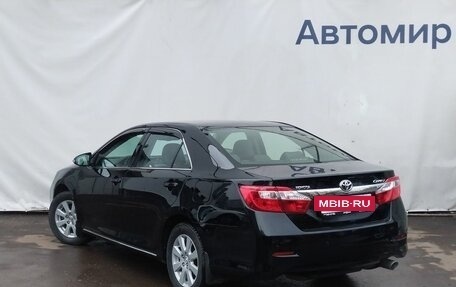 Toyota Camry, 2014 год, 1 920 000 рублей, 7 фотография