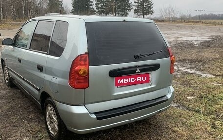 Mitsubishi Space Star I рестайлинг, 2004 год, 325 000 рублей, 4 фотография