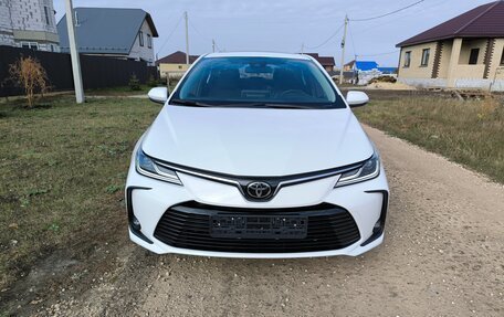 Toyota Corolla, 2022 год, 2 400 000 рублей, 1 фотография