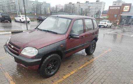 Chevrolet Niva I рестайлинг, 2004 год, 320 000 рублей, 2 фотография