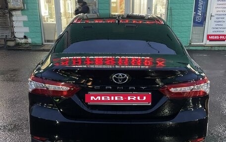 Toyota Camry, 2021 год, 4 000 000 рублей, 8 фотография