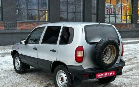 Chevrolet Niva I рестайлинг, 2005 год, 315 000 рублей, 2 фотография