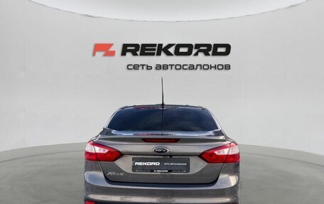 Ford Focus III, 2013 год, 989 000 рублей, 6 фотография