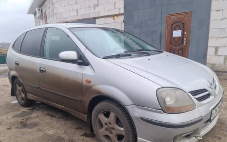 Nissan Almera Tino i, 2001 год, 245 000 рублей, 2 фотография