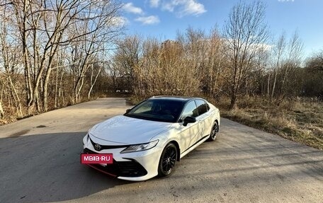 Toyota Camry, 2021 год, 4 500 000 рублей, 13 фотография