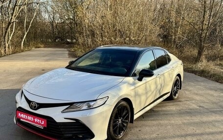 Toyota Camry, 2021 год, 4 500 000 рублей, 12 фотография