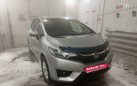 Honda Fit III, 2016 год, 1 150 000 рублей, 11 фотография