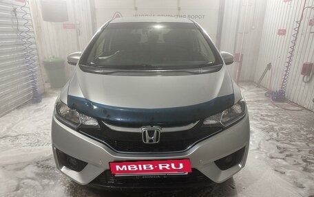 Honda Fit III, 2016 год, 1 150 000 рублей, 10 фотография