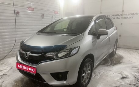 Honda Fit III, 2016 год, 1 150 000 рублей, 9 фотография