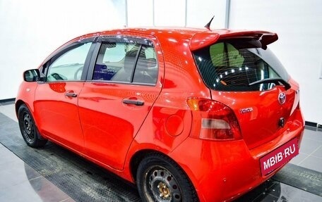 Toyota Yaris III рестайлинг, 2007 год, 387 000 рублей, 7 фотография