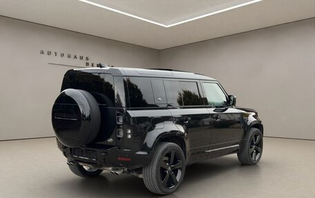 Land Rover Defender II, 2022 год, 13 960 000 рублей, 4 фотография