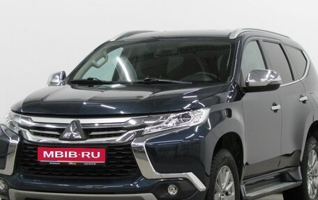 Mitsubishi Pajero Sport III рестайлинг, 2018 год, 3 159 000 рублей, 1 фотография