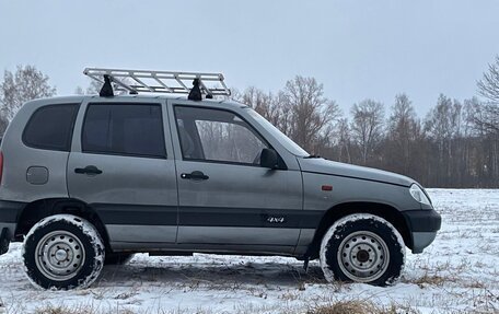 Chevrolet Niva I рестайлинг, 2005 год, 310 000 рублей, 8 фотография