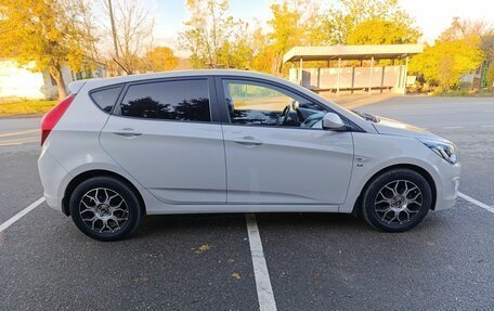 Hyundai Solaris II рестайлинг, 2014 год, 1 255 000 рублей, 10 фотография