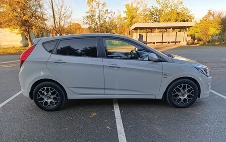 Hyundai Solaris II рестайлинг, 2014 год, 1 255 000 рублей, 11 фотография