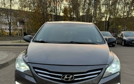 Hyundai Solaris II рестайлинг, 2014 год, 1 155 000 рублей, 2 фотография