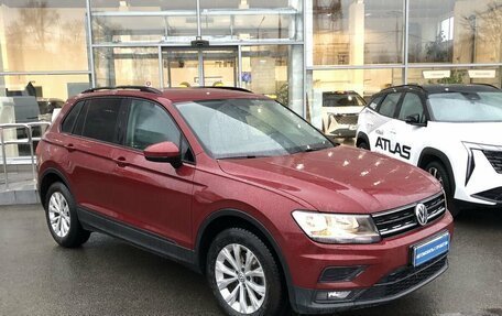 Volkswagen Tiguan II, 2017 год, 2 440 000 рублей, 3 фотография