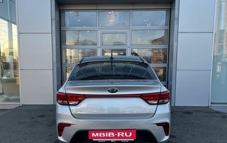 KIA Rio IV, 2018 год, 1 460 000 рублей, 6 фотография