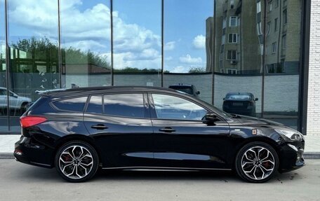 Ford Focus IV, 2018 год, 2 100 000 рублей, 3 фотография