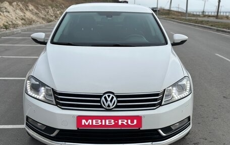 Volkswagen Passat B7, 2012 год, 1 160 000 рублей, 2 фотография