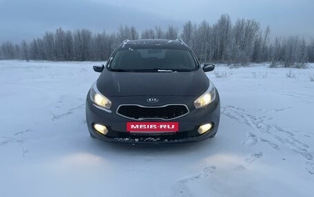 KIA cee'd III, 2014 год, 1 589 000 рублей, 2 фотография