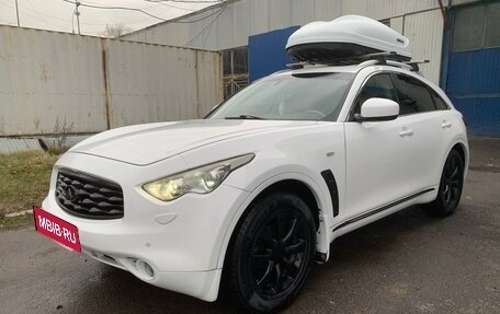 Infiniti FX II, 2009 год, 1 700 000 рублей, 22 фотография