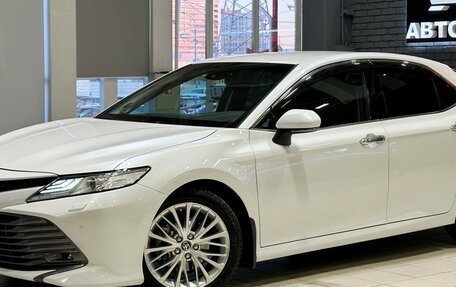 Toyota Camry, 2021 год, 3 557 000 рублей, 2 фотография