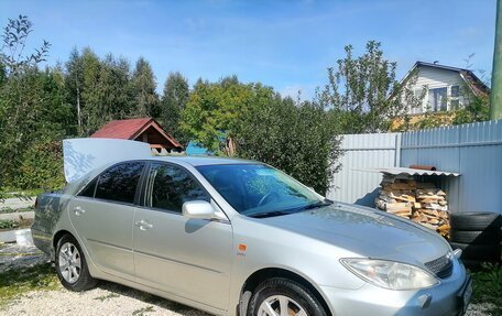 Toyota Camry V40, 2004 год, 900 000 рублей, 7 фотография