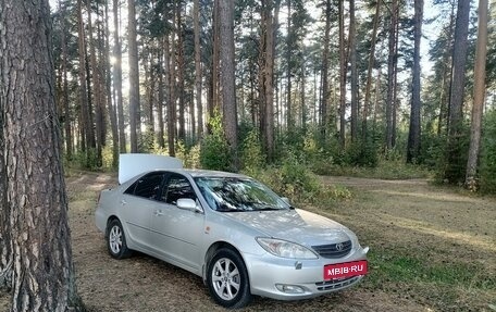 Toyota Camry V40, 2004 год, 900 000 рублей, 8 фотография