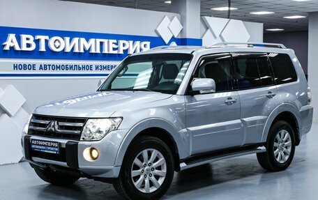 Mitsubishi Pajero IV, 2010 год, 1 783 000 рублей, 4 фотография