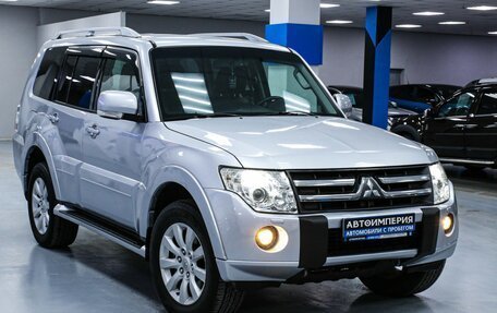 Mitsubishi Pajero IV, 2010 год, 1 783 000 рублей, 8 фотография