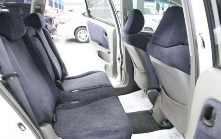 Honda Stream II, 2010 год, 1 203 000 рублей, 14 фотография