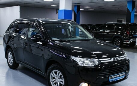 Mitsubishi Outlander III рестайлинг 3, 2012 год, 1 453 000 рублей, 7 фотография