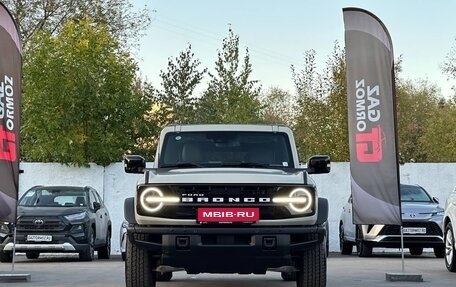 Ford Bronco, 2024 год, 7 990 000 рублей, 2 фотография