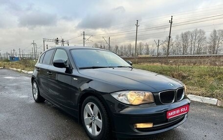 BMW 1 серия, 2011 год, 870 000 рублей, 1 фотография