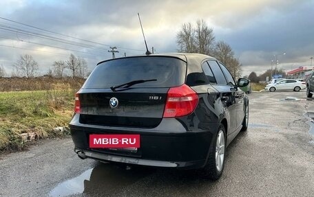 BMW 1 серия, 2011 год, 870 000 рублей, 3 фотография