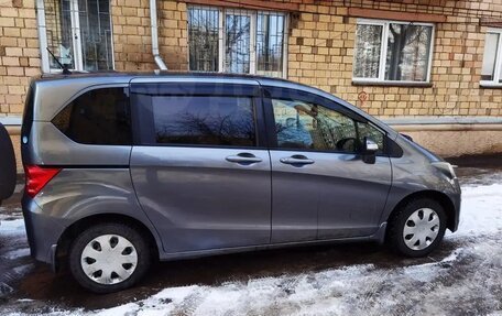 Honda Freed I, 2010 год, 1 100 000 рублей, 14 фотография