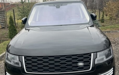 Land Rover Range Rover IV рестайлинг, 2018 год, 8 000 000 рублей, 2 фотография