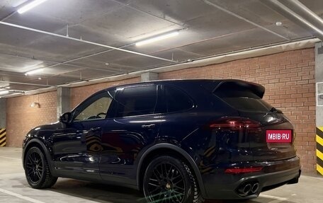 Porsche Cayenne III, 2015 год, 4 950 000 рублей, 3 фотография