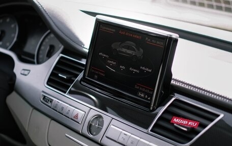 Audi S8, 2013 год, 5 200 000 рублей, 25 фотография