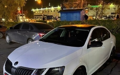 Skoda Octavia, 2017 год, 1 690 000 рублей, 3 фотография